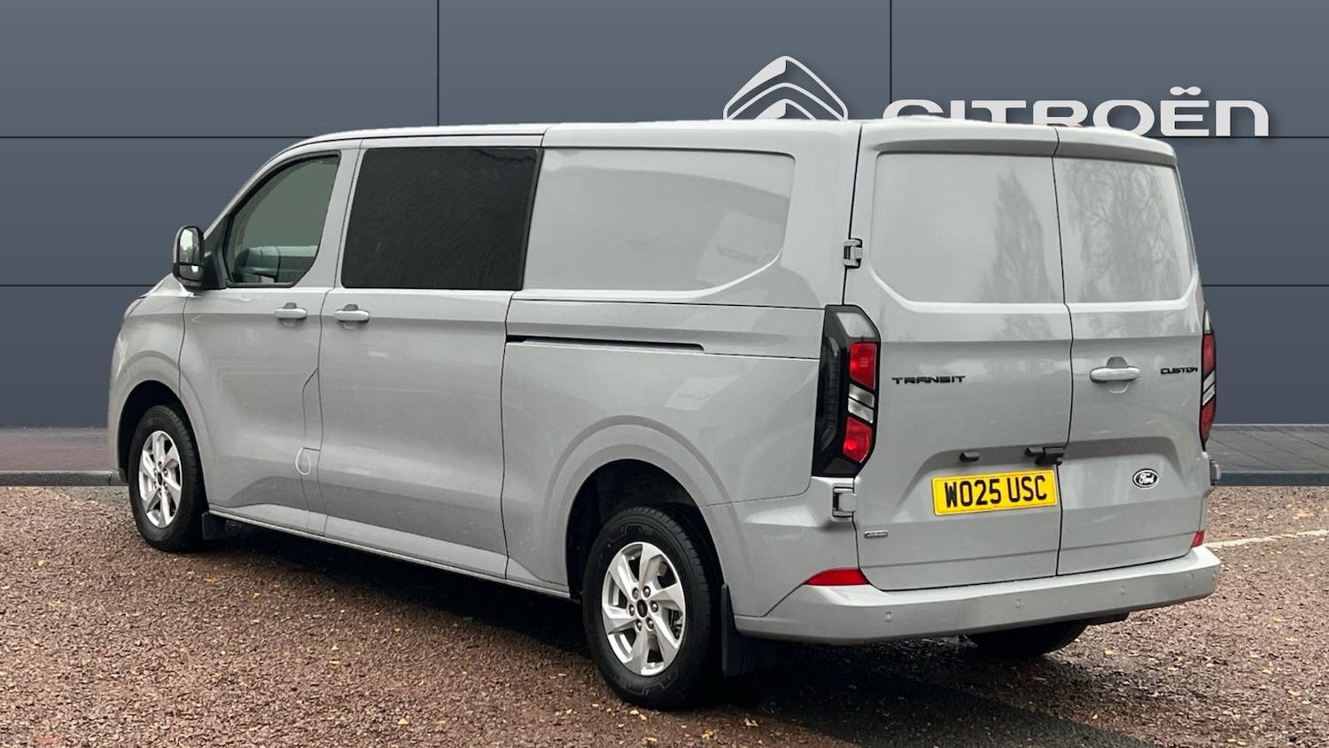 Used Ford Transit Custom 2025 for sale - 77272124: Photo 2