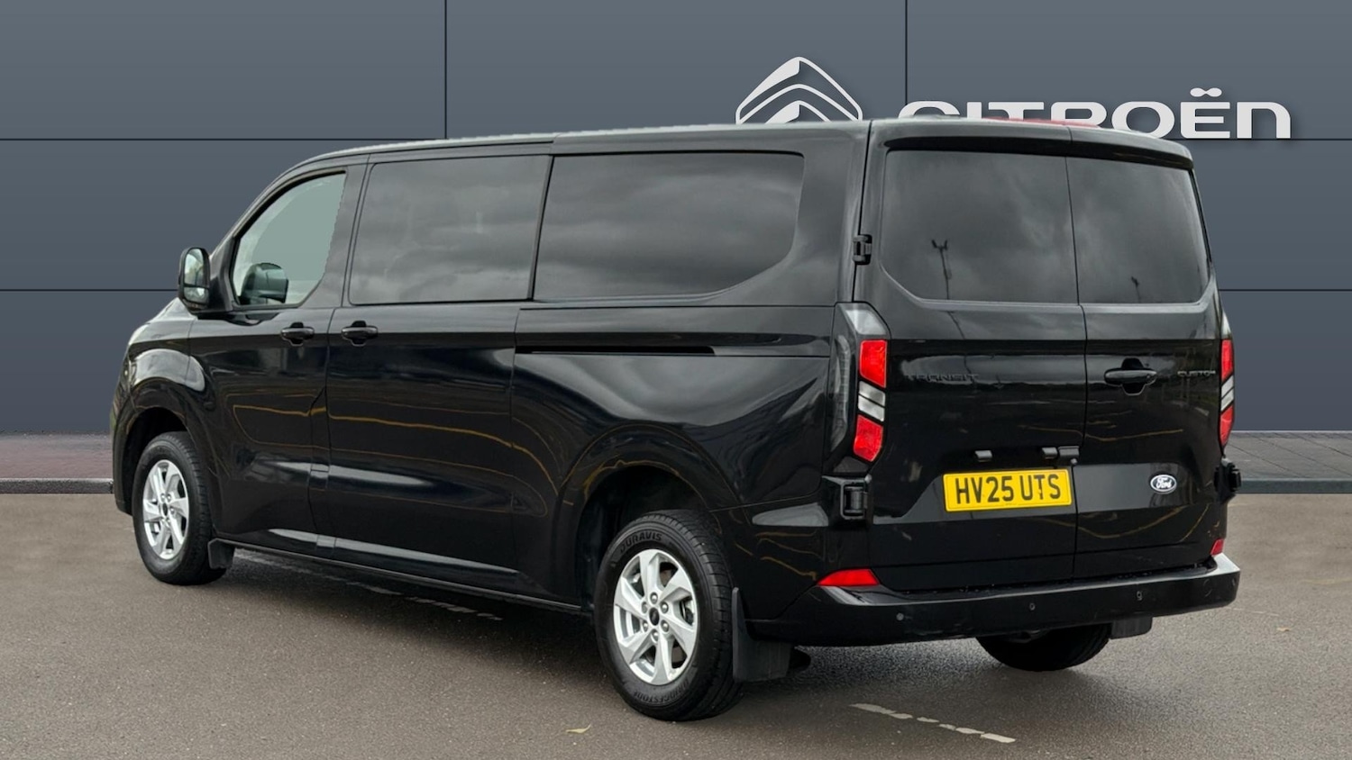 Used Ford Transit Custom 2025 for sale - 76517902: Photo 2