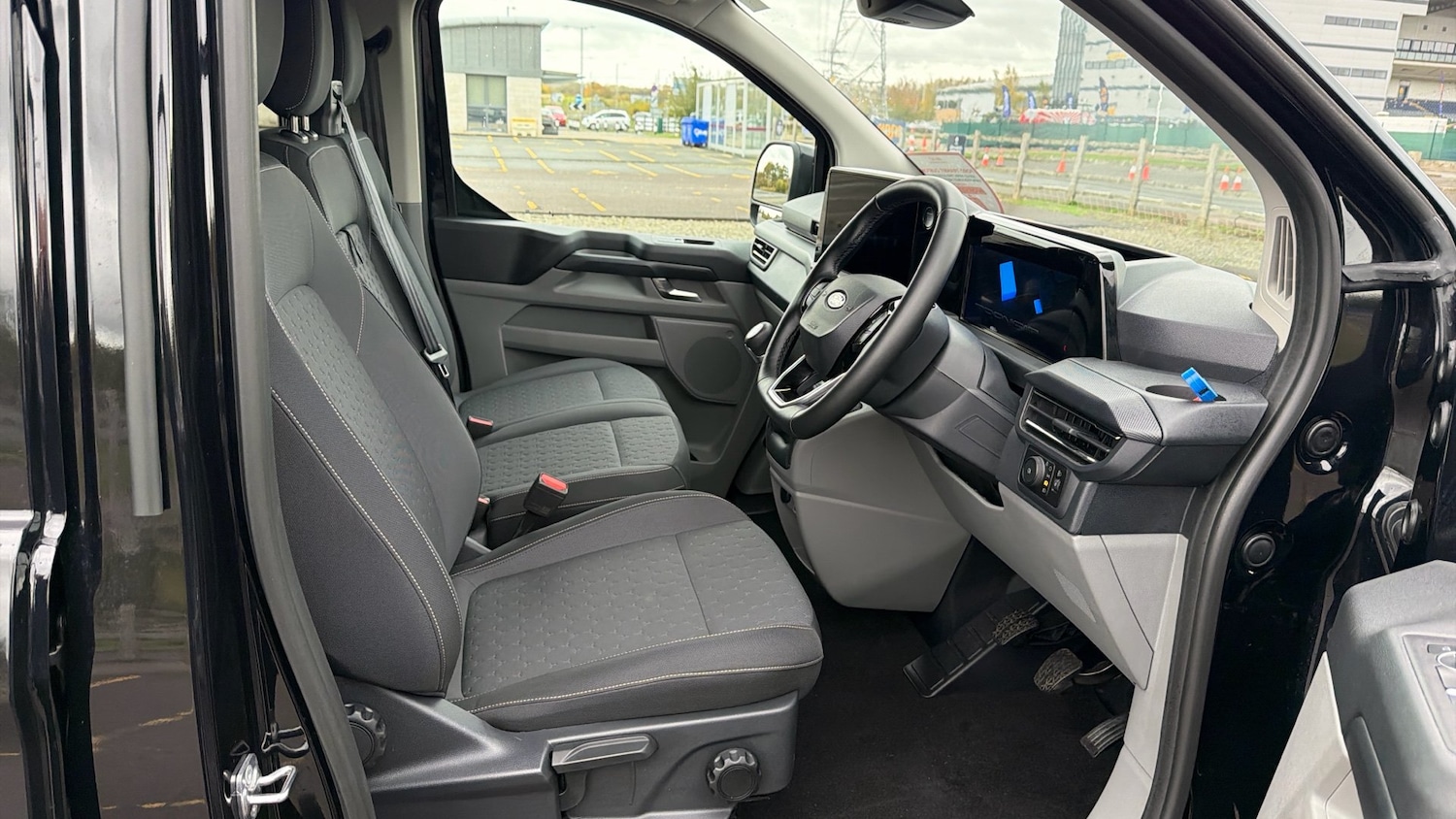Used Ford Transit Custom 2025 for sale - 76517902: Photo 6