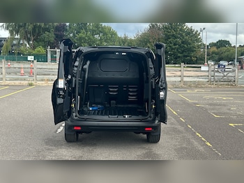 Used Ford Transit Courier 2025 for sale - 76372280: Photo