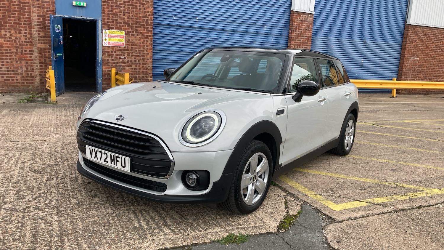 Vehicle 21