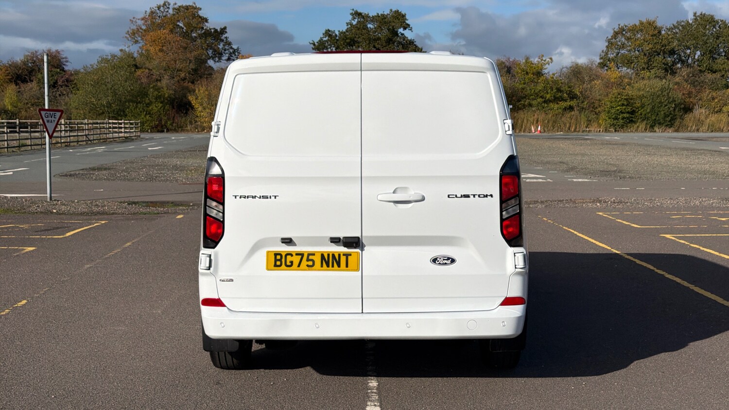 Used Ford Transit Custom 2025 for sale - 76372273: Photo 11