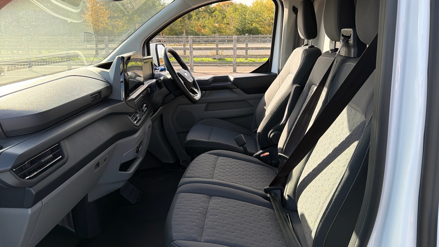 Used Ford Transit Custom 2025 for sale - 76372273: Photo 13