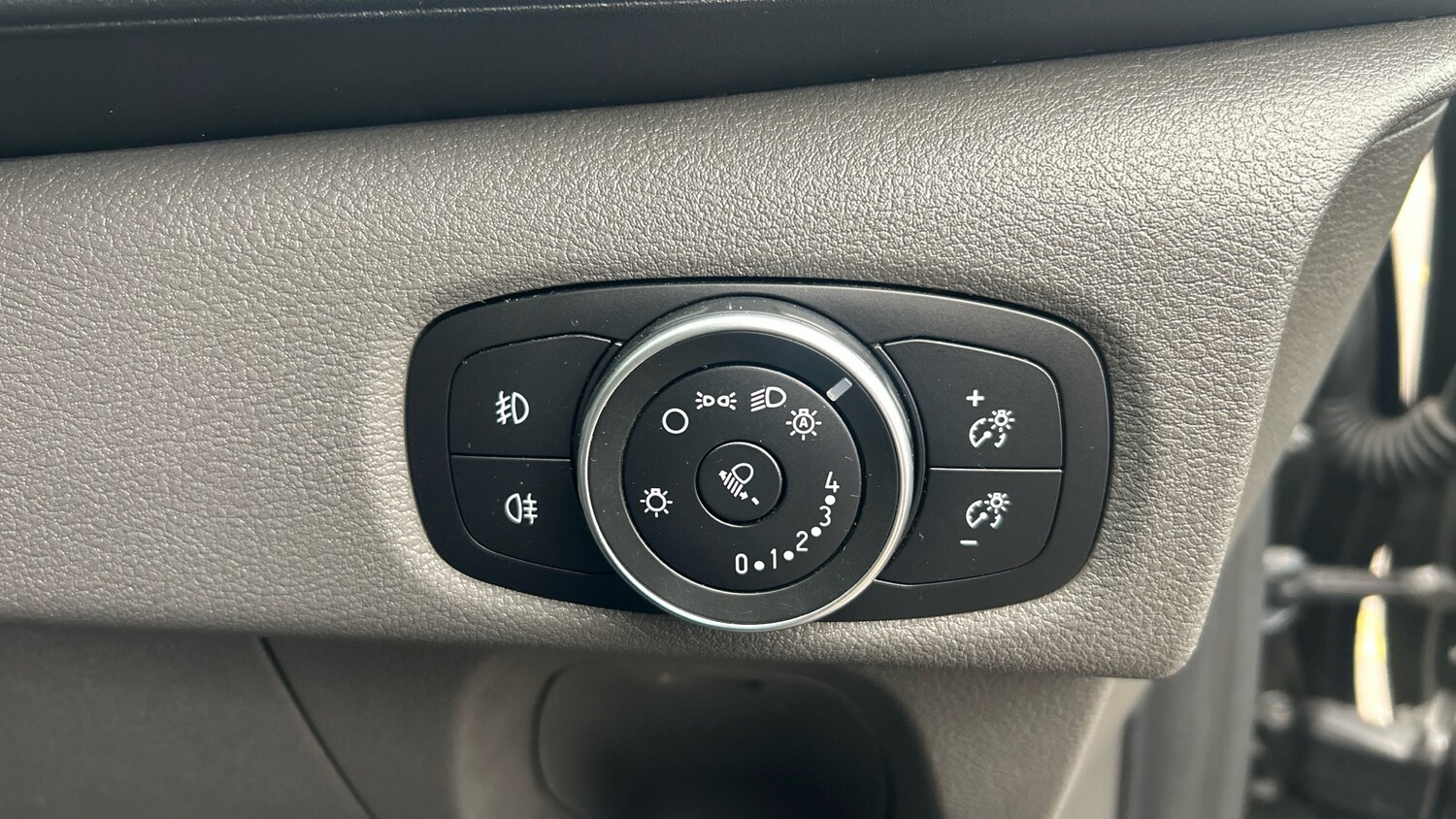 Used Ford Transit Custom 2020 for sale - 76372284: Photo 22
