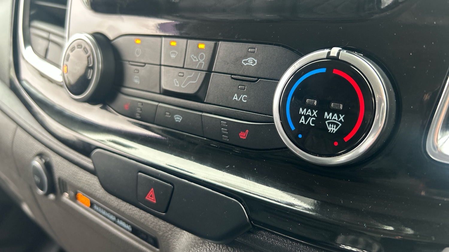 Used Ford Transit Custom 2020 for sale - 76372284: Photo 33