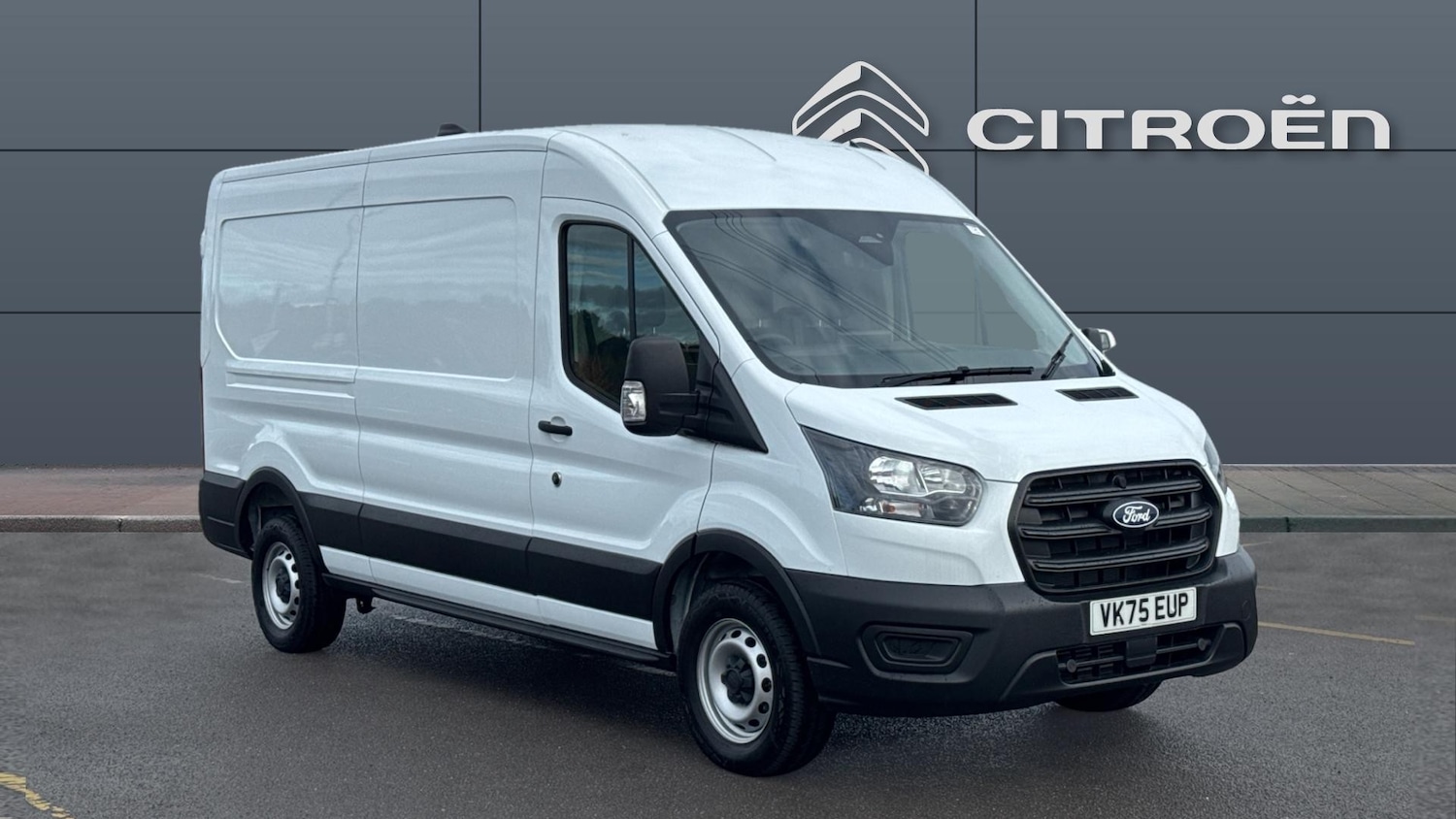 Used Ford Transit 2025 for sale - 76372269: Photo 1