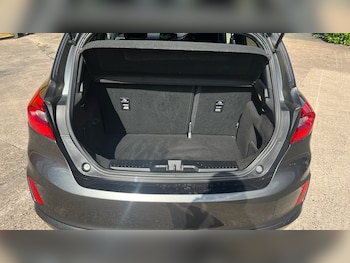 Used Ford Fiesta 2019 for sale - 75869860: Photo