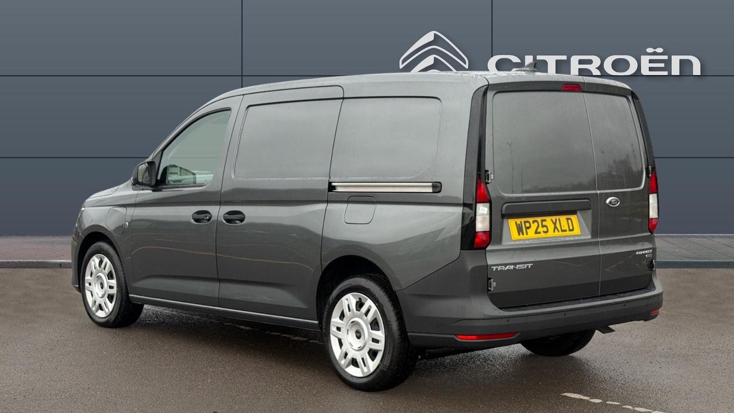 Used Ford Transit Connect 2025 for sale - 77515370: Photo 2