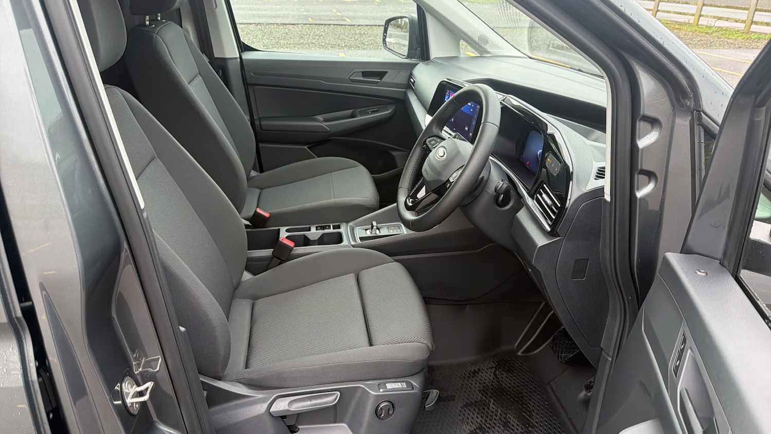 Used Ford Transit Connect 2025 for sale - 77515370: Photo 6