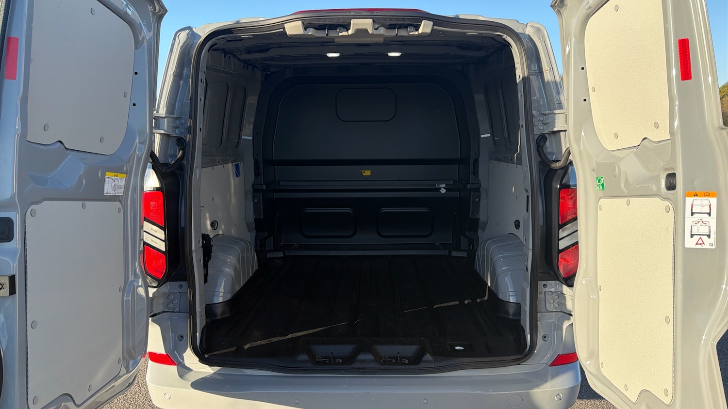 Used Ford Transit Custom 2025 for sale - 77297067: Photo 12