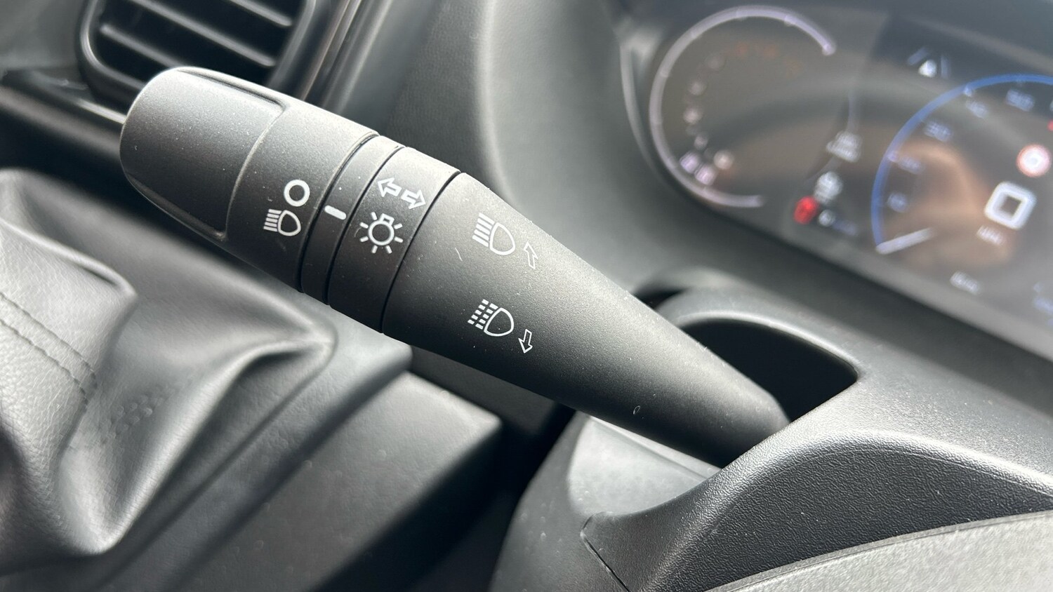 Vehicle 29
