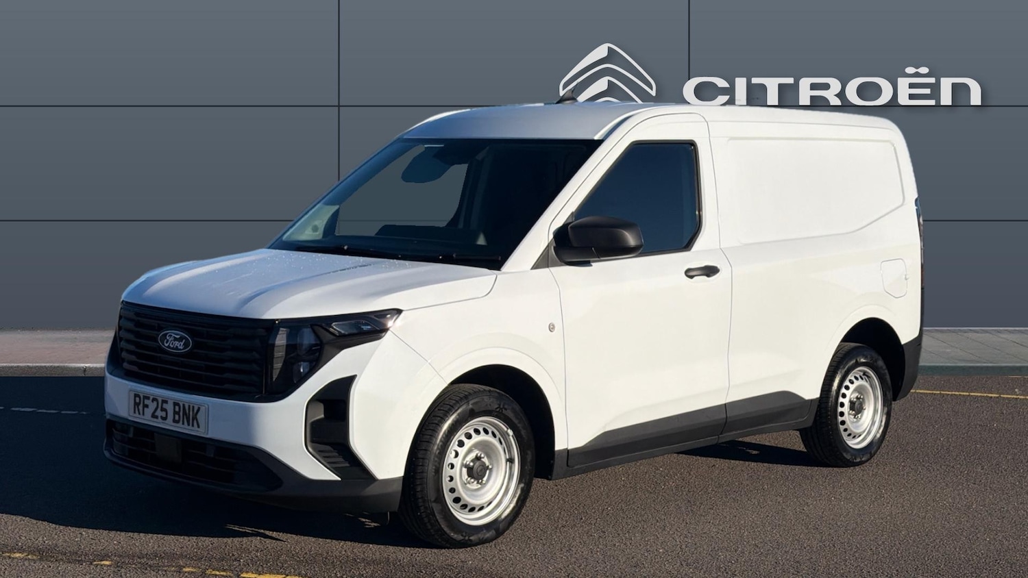Used Ford Transit Courier 2025 for sale - 77272140: Photo 7