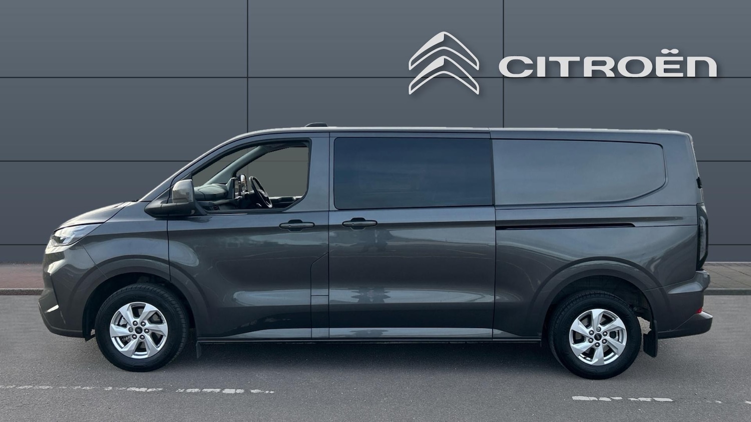 Used Ford Transit Custom 2025 for sale - 76718814: Photo 4