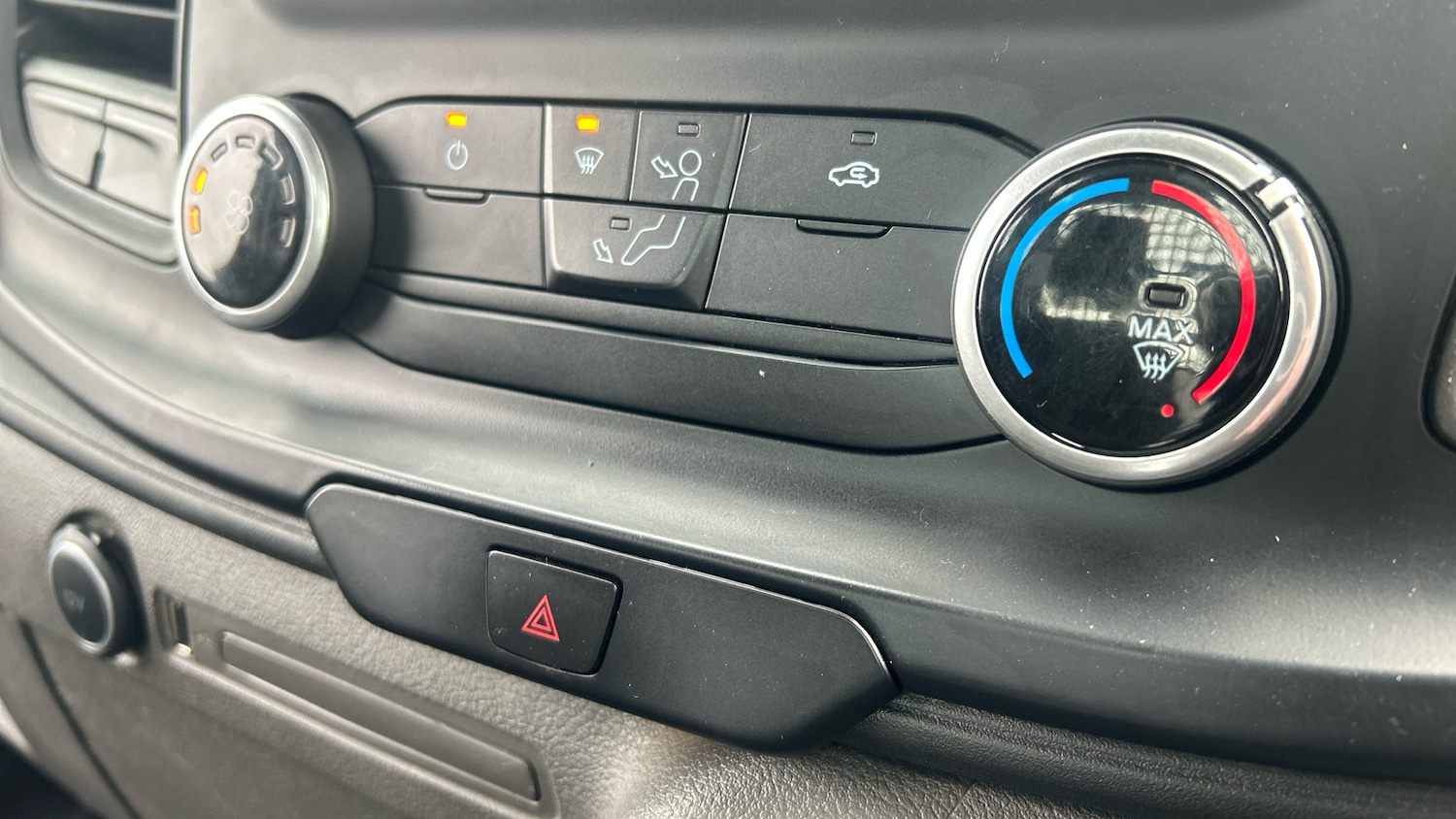 Used Ford Transit 2021 for sale - 77272180: Photo 32