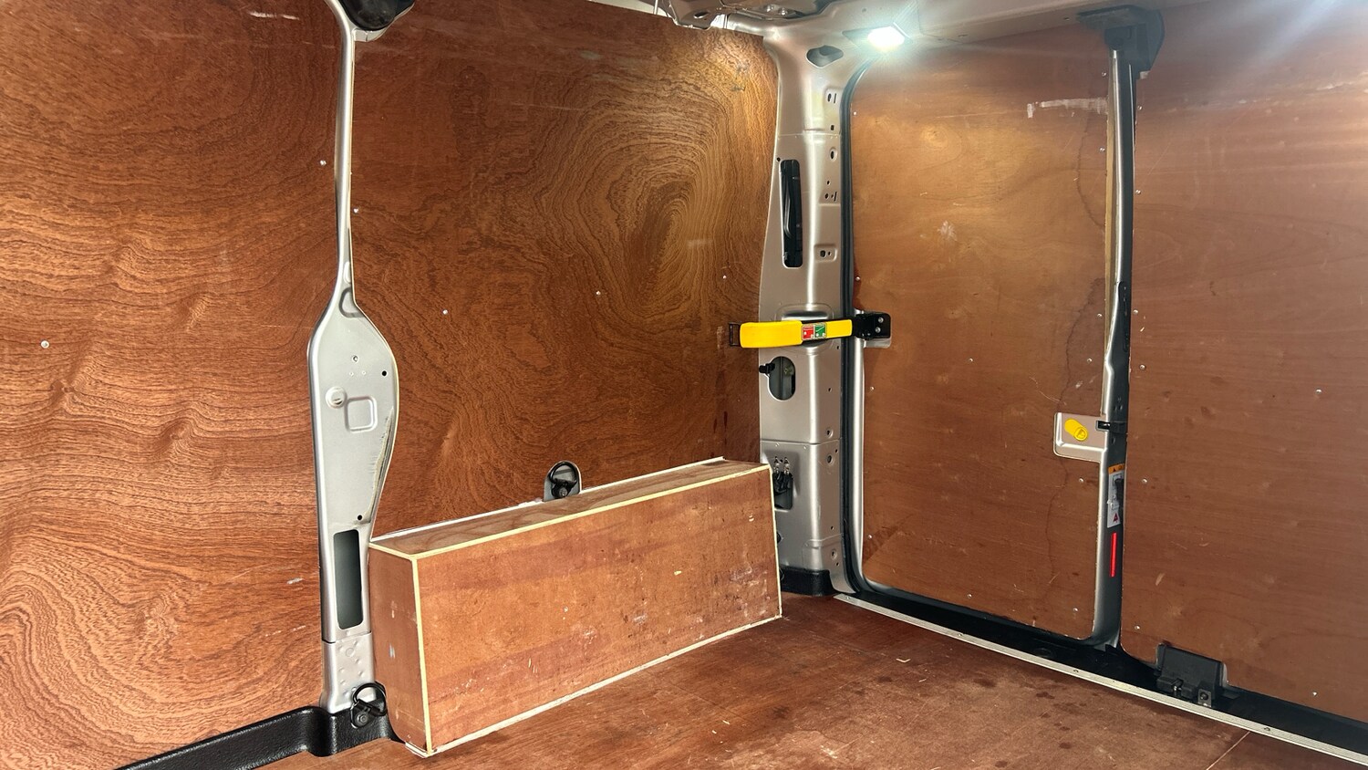 Used Ford Transit Custom 2020 for sale - 76372277: Photo 14