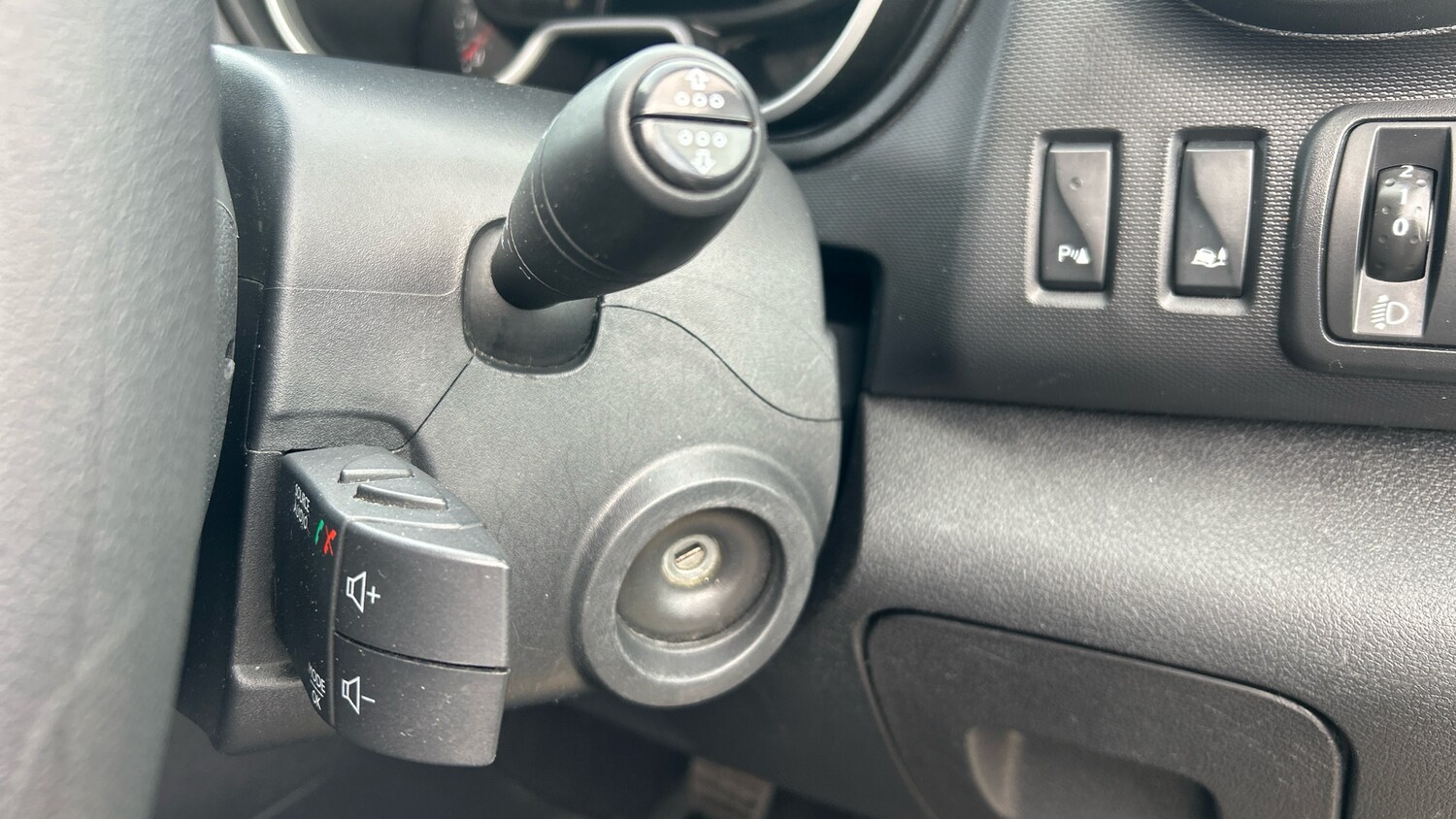 Used Nissan NV300 2021 for sale - 76426280: Photo 39