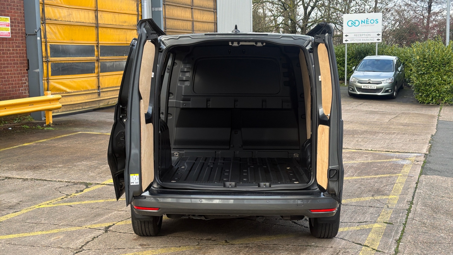 Used Ford Transit Connect 2024 for sale - 77528072: Photo 3