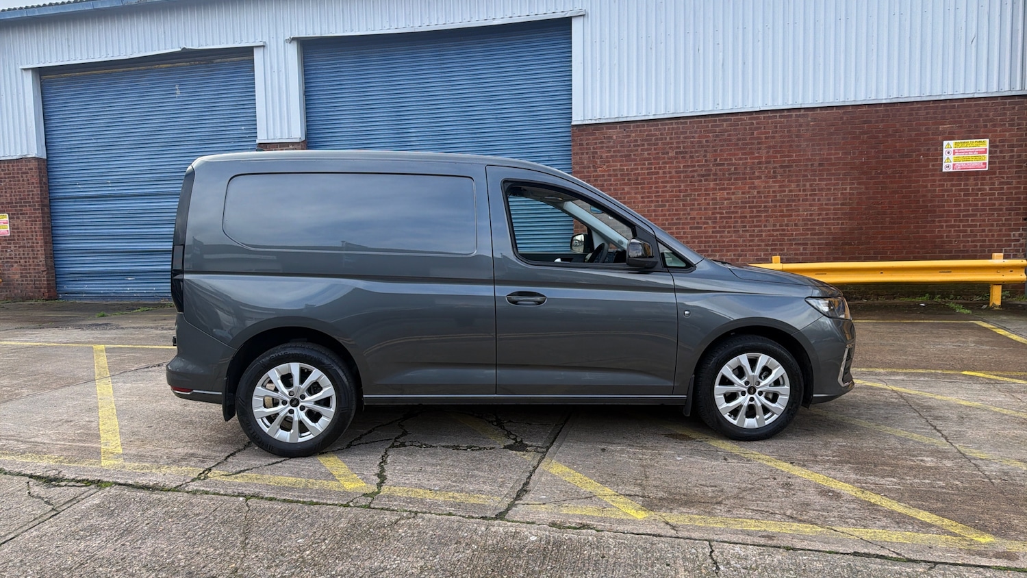 Used Ford Transit Connect 2024 for sale - 77528072: Photo 9