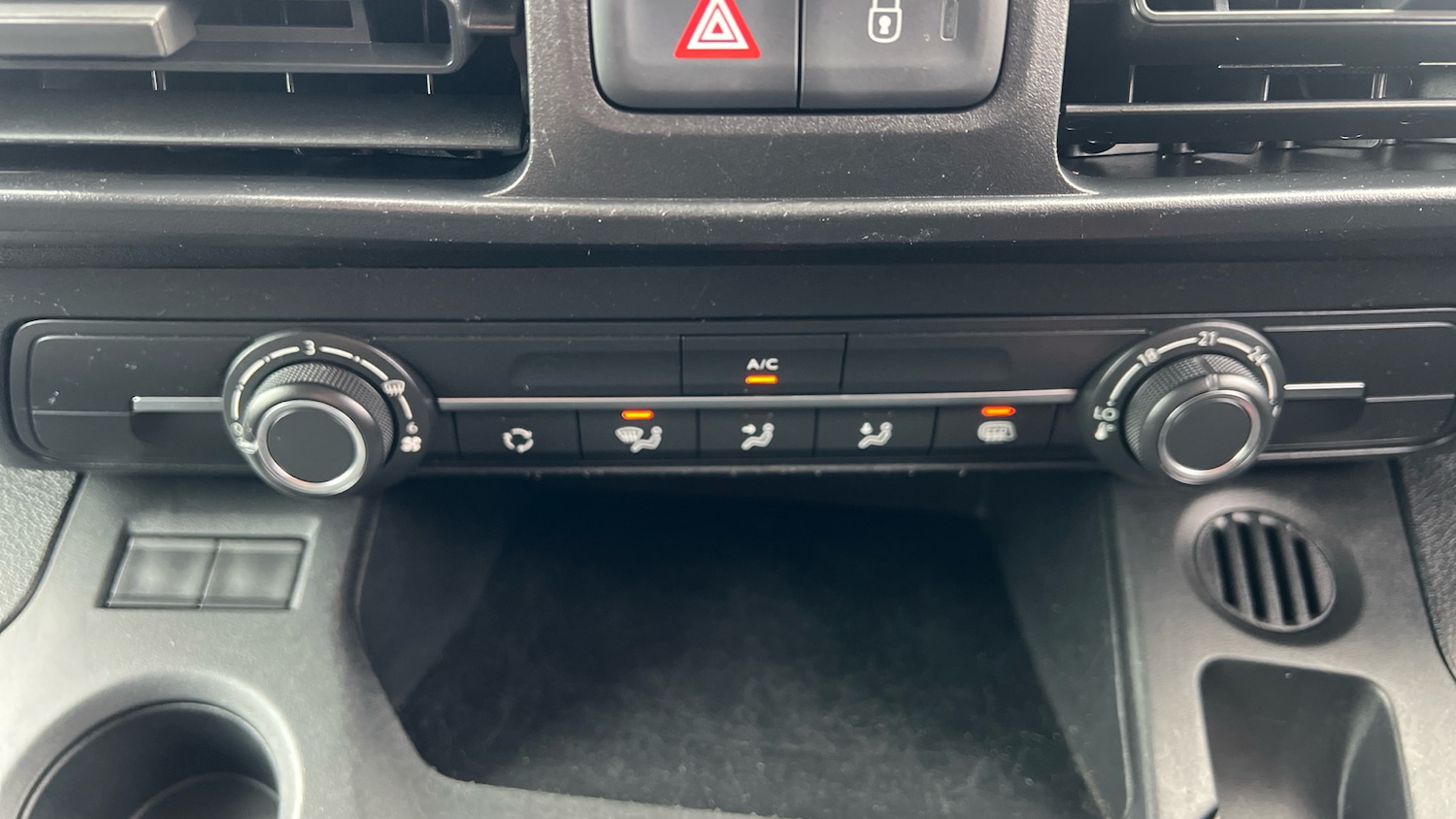 Used Citroen Berlingo 2021 for sale - 77812863: Photo 29