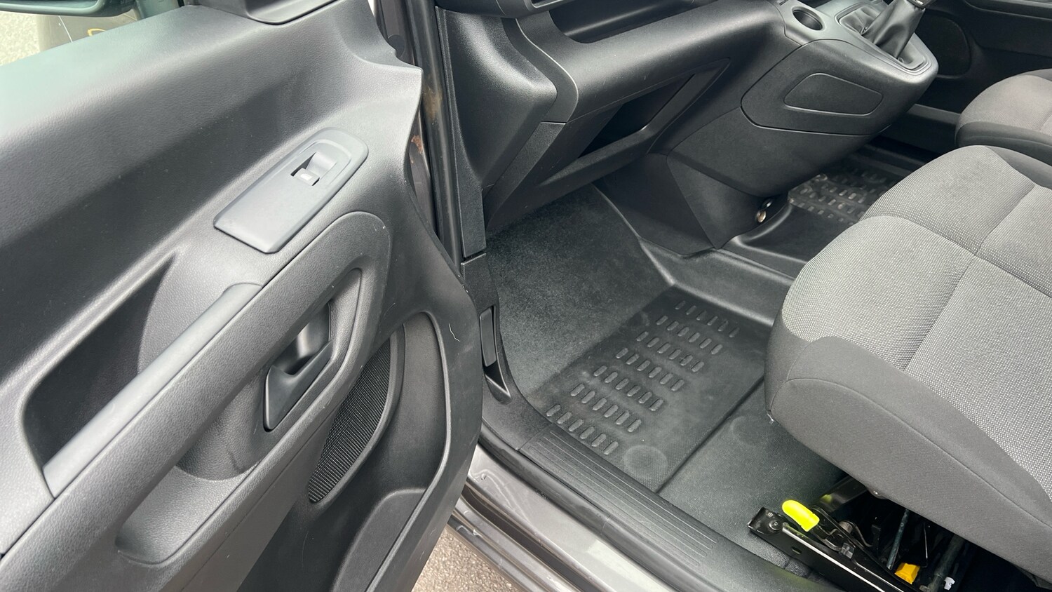 Used Citroen Berlingo 2021 for sale - 77812863: Photo 35