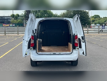 Used Citroen Berlingo 2023 for sale - 79403811: Photo