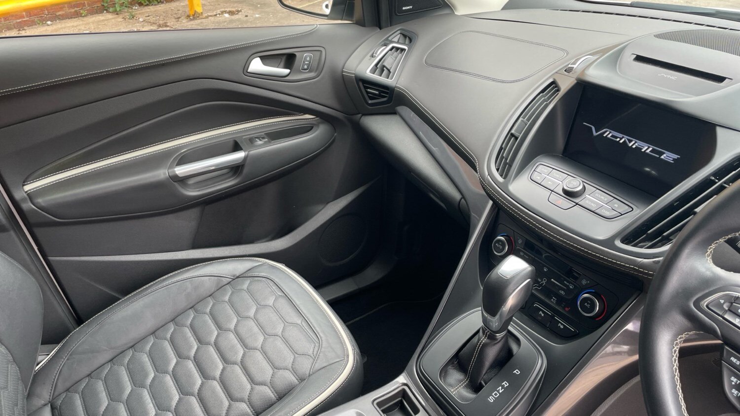 2019 Ford Kuga 1.5 EcoBoost 176 5dr Auto Petrol Estate Estate Petrol Automatic - Picture 14 of 24
