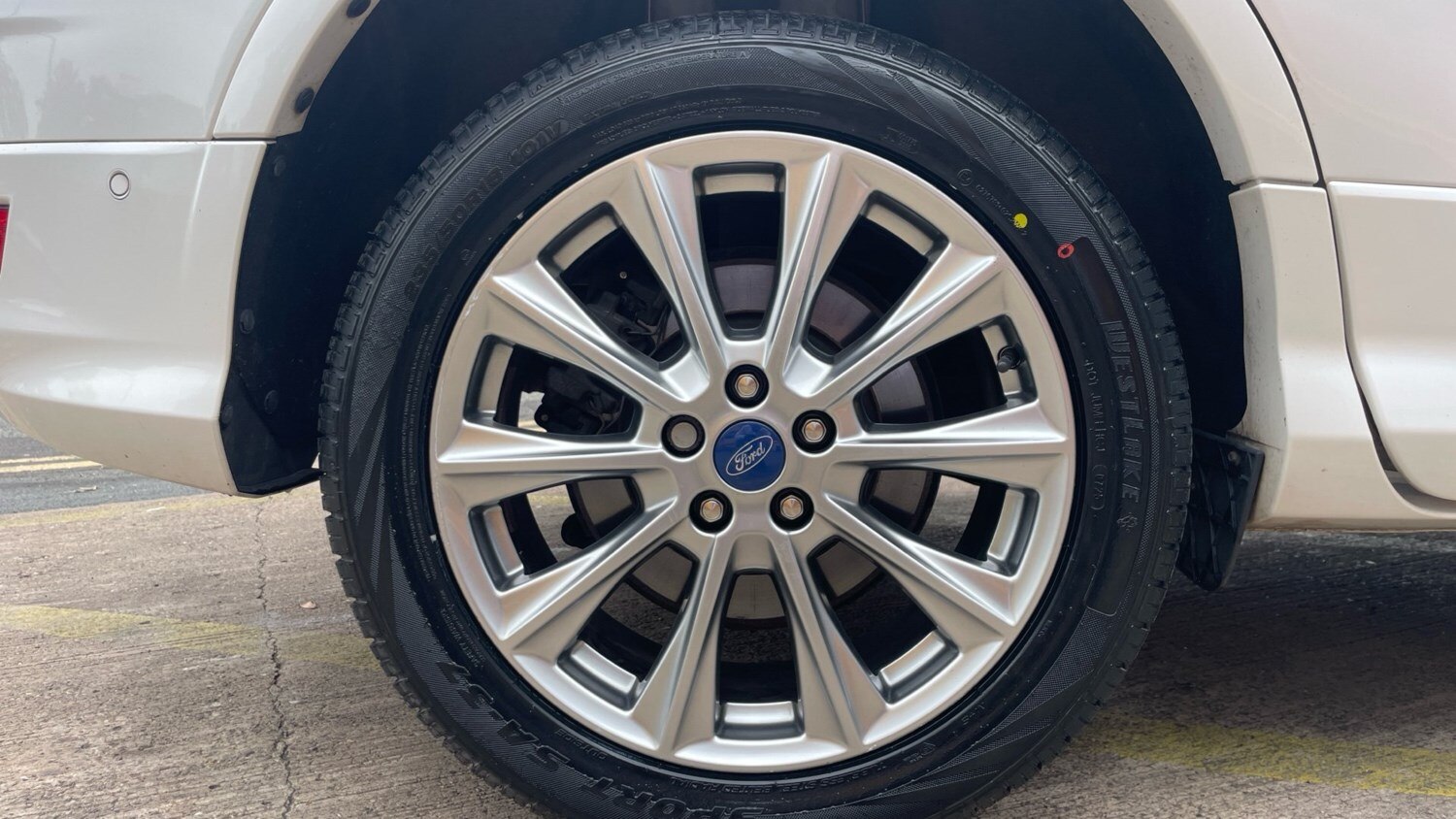 2019 Ford Kuga 1.5 EcoBoost 176 5dr Auto Petrol Estate Estate Petrol Automatic - Picture 7 of 24