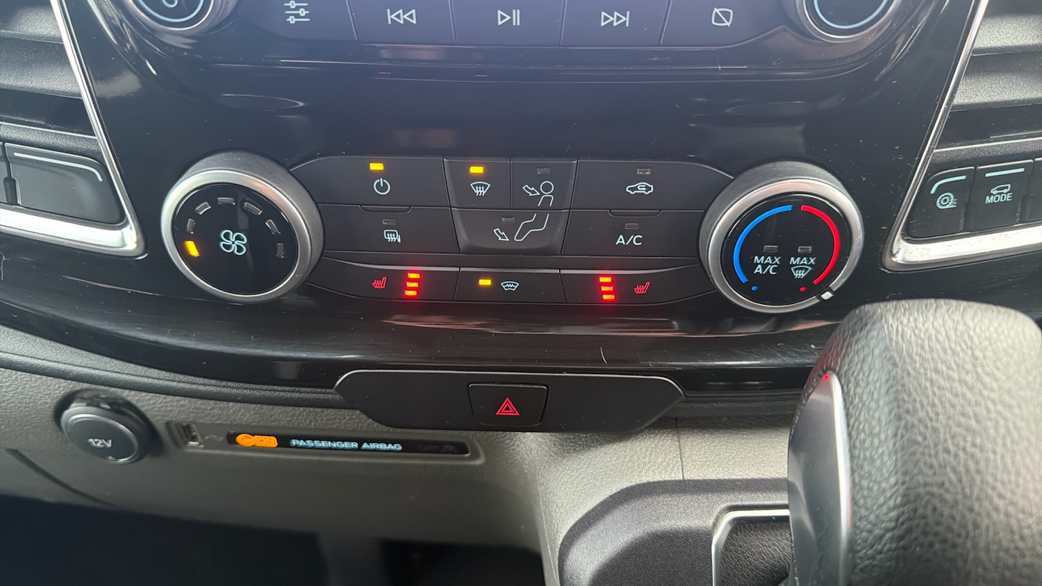 Used Ford Transit Custom 2021 for sale - 76830541: Photo 30