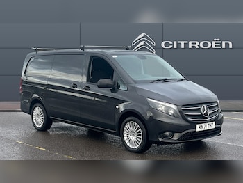 Used Mercedes-Benz Vito 2022 for sale - 77208198: Photo