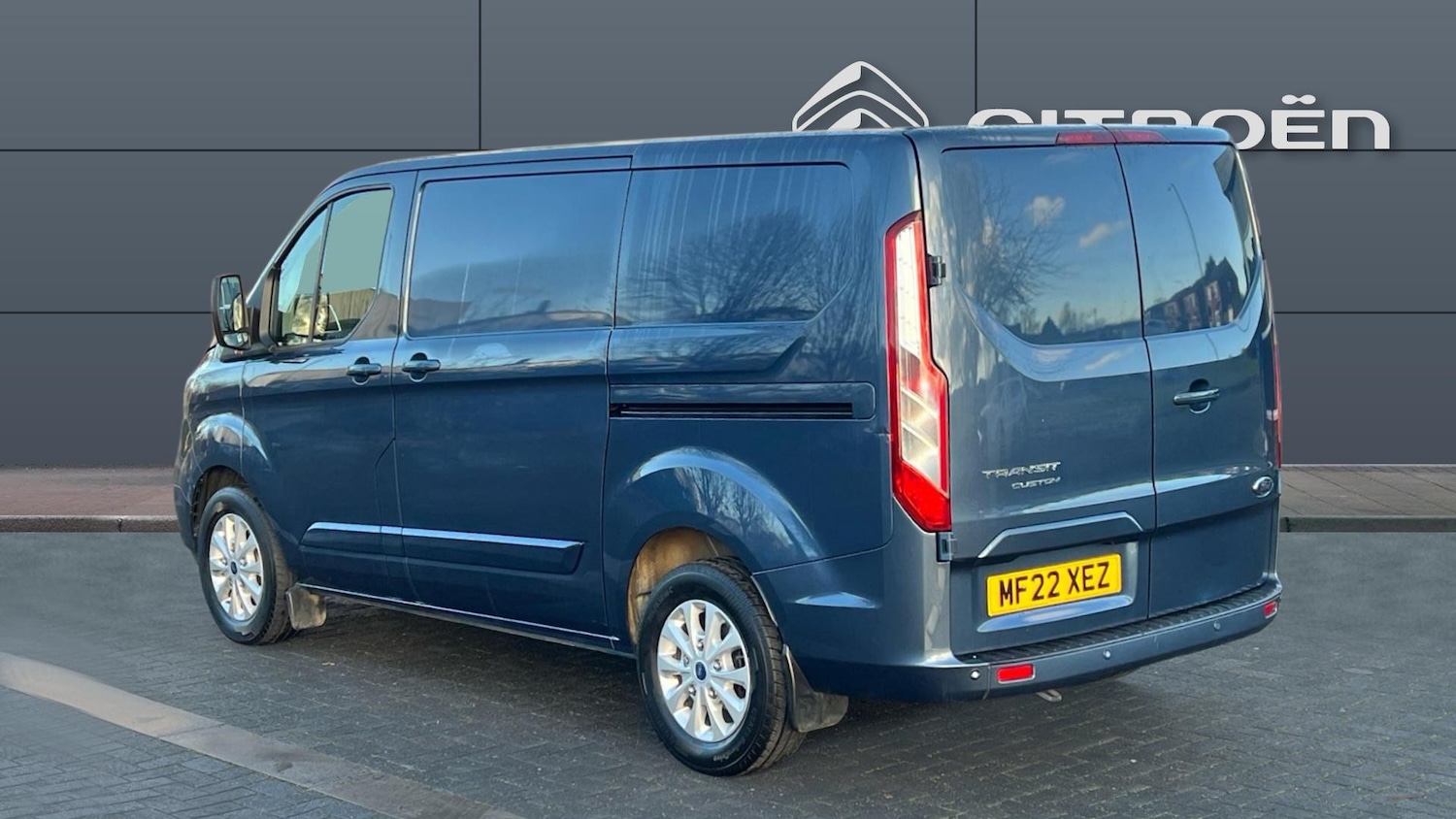 Used Ford Transit Custom 2022 for sale - 77272115: Photo 2