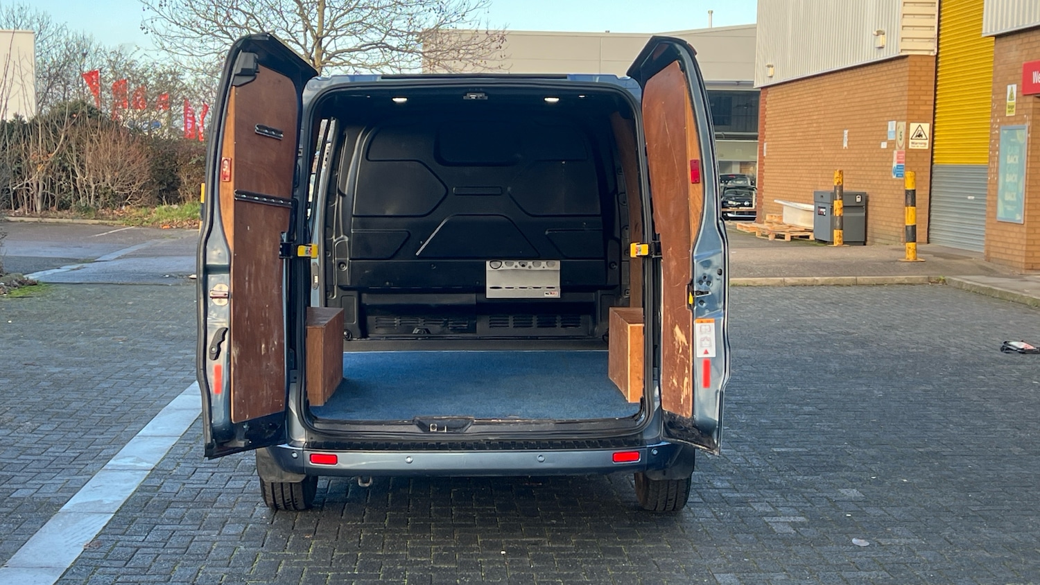 Used Ford Transit Custom 2022 for sale - 77272115: Photo 3