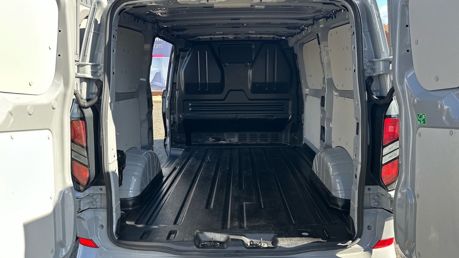 Used Ford Transit Custom 2024 for sale - 78092548: Photo 12