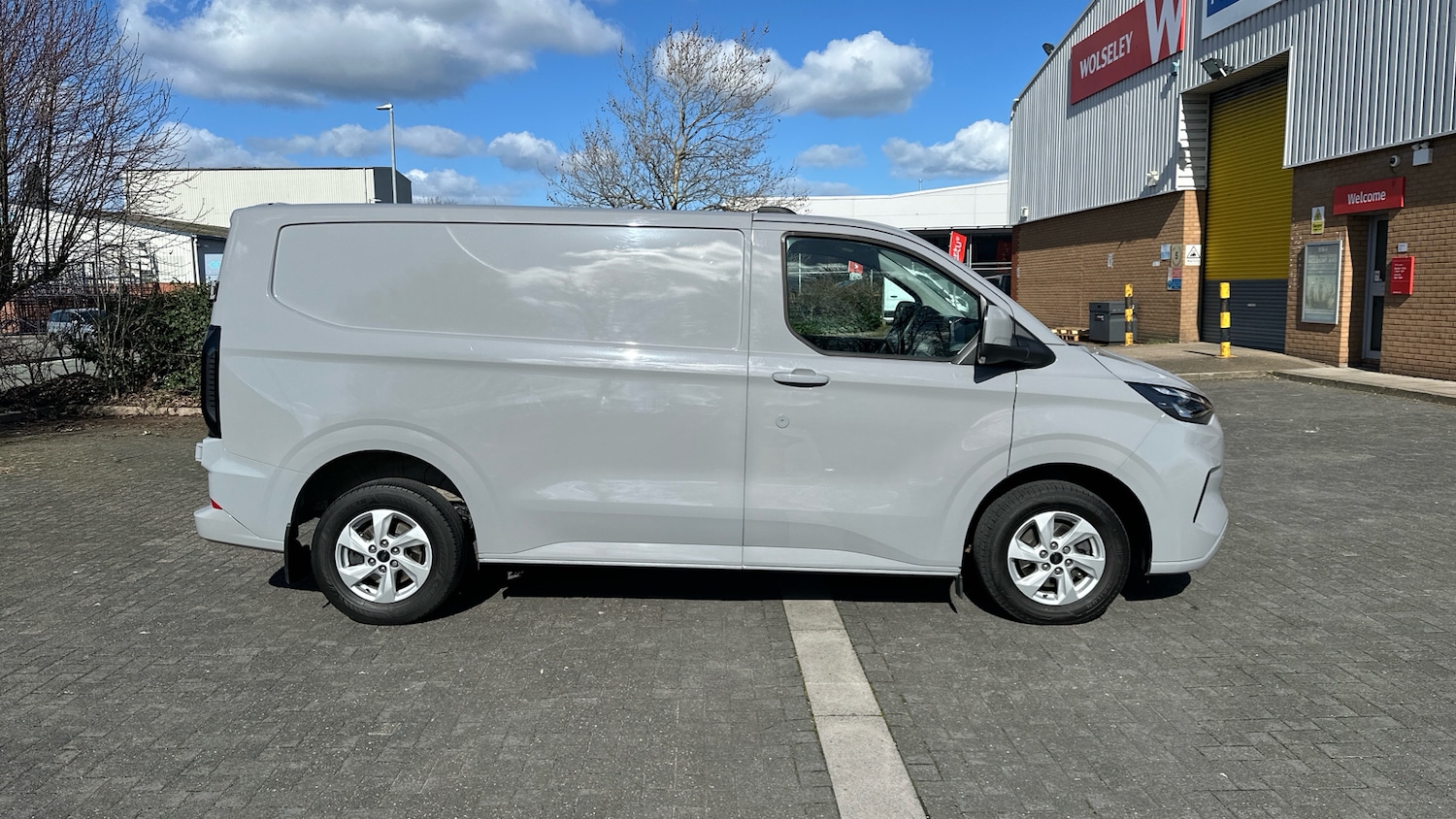 Used Ford Transit Custom 2024 for sale - 78092548: Photo 9