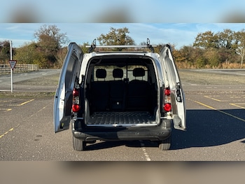 Used Citroen Berlingo 2017 for sale - 77172923: Photo