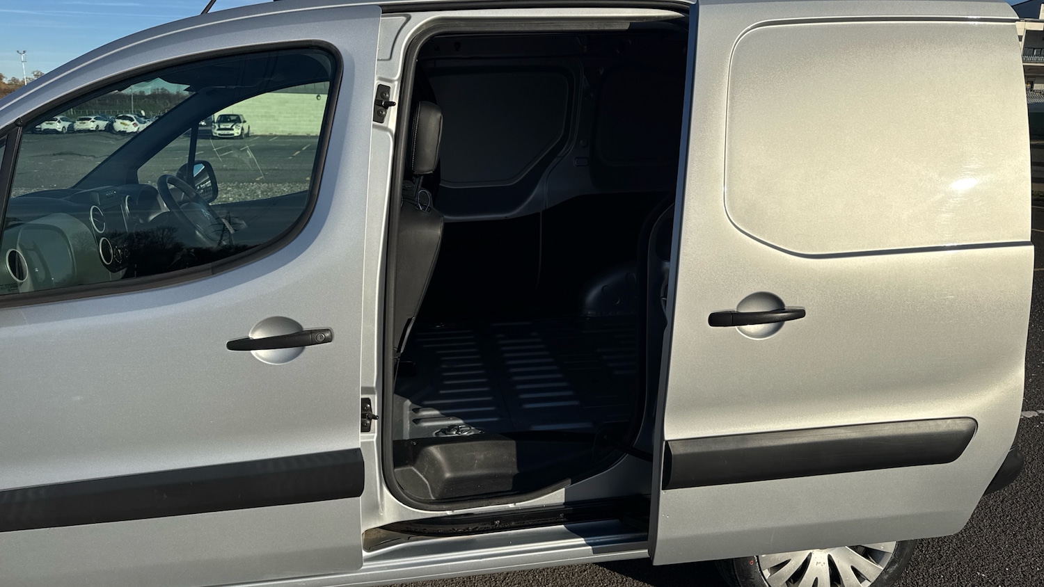 Used Citroen Berlingo 2017 for sale - 77172923: Photo 5