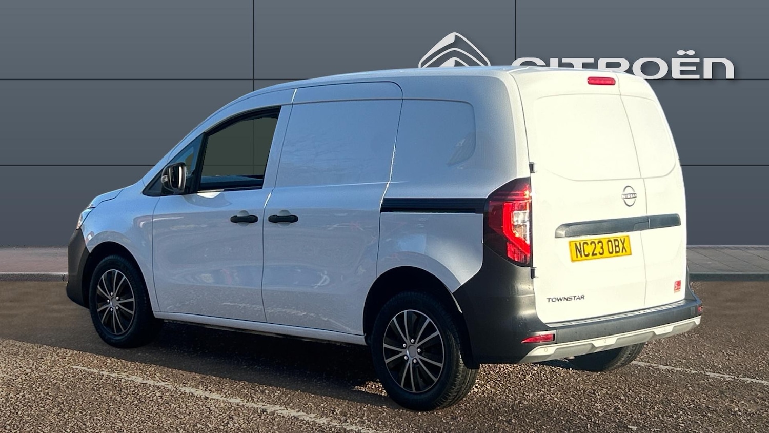 Used Nissan Other 2023 for sale - 77018993: Photo 2