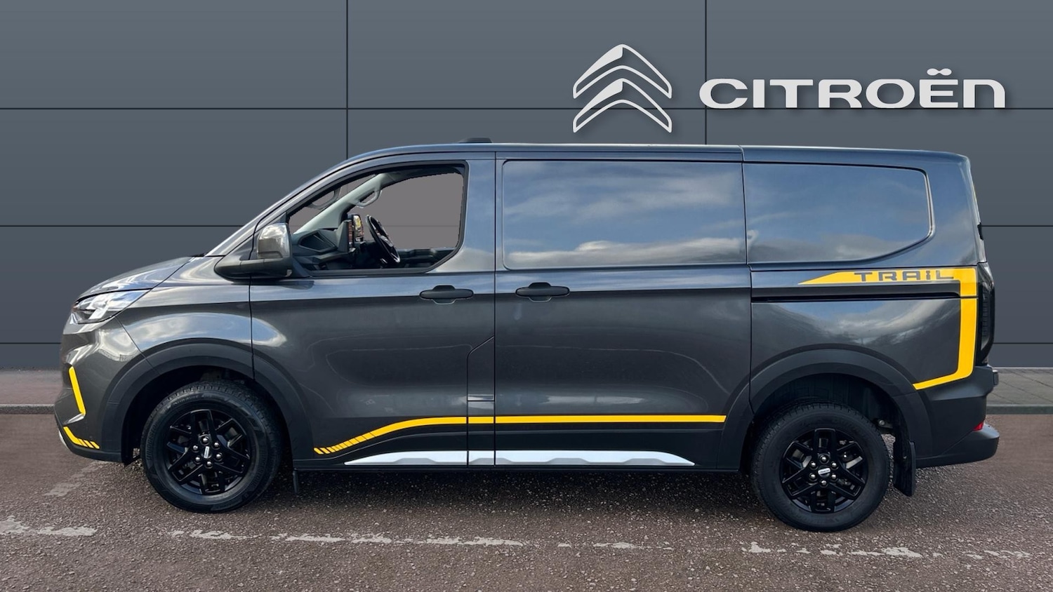 Used Ford Transit Custom 2025 for sale - 77248567: Photo 4