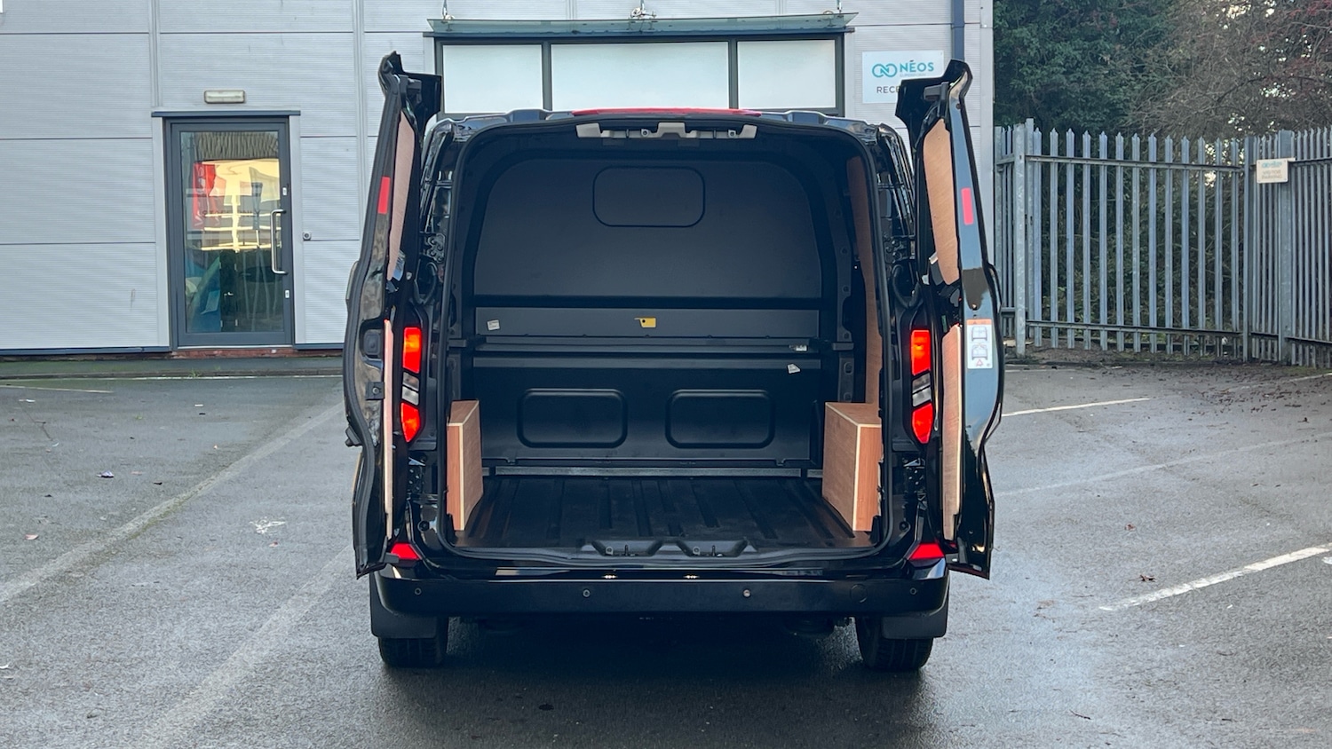 Used Ford Transit Custom 2025 for sale - 77272141: Photo 3