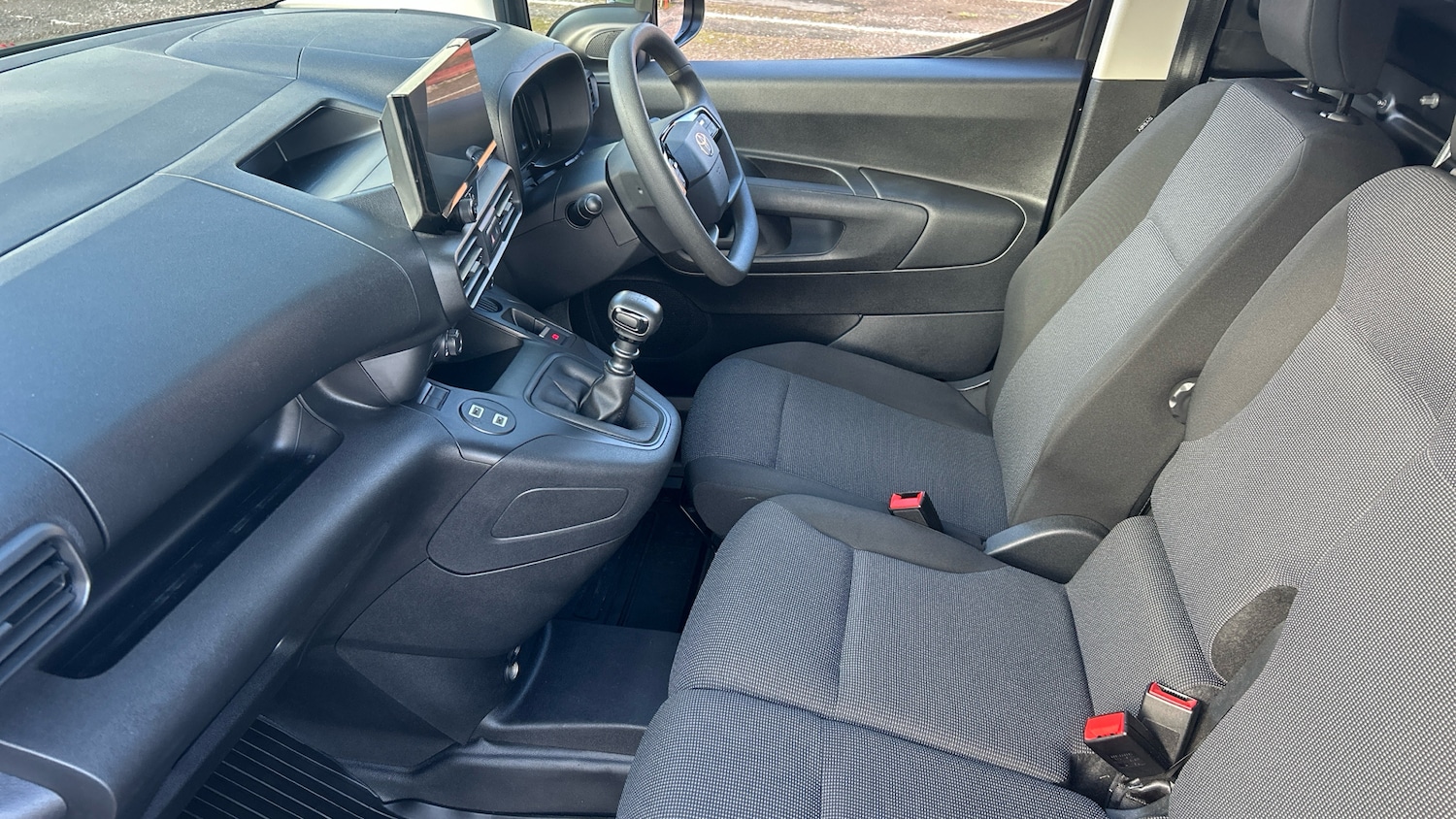 Used Toyota ProAce 2024 for sale - 76436474: Photo 13