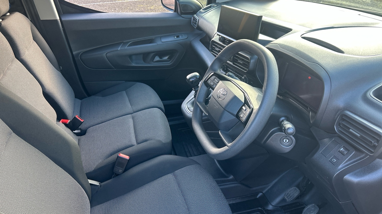 Used Toyota ProAce 2024 for sale - 76436474: Photo 6