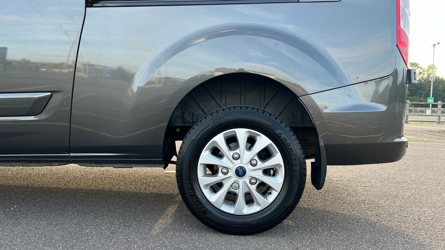 Used Ford Transit Custom 2022 for sale - 76372271: Photo 17