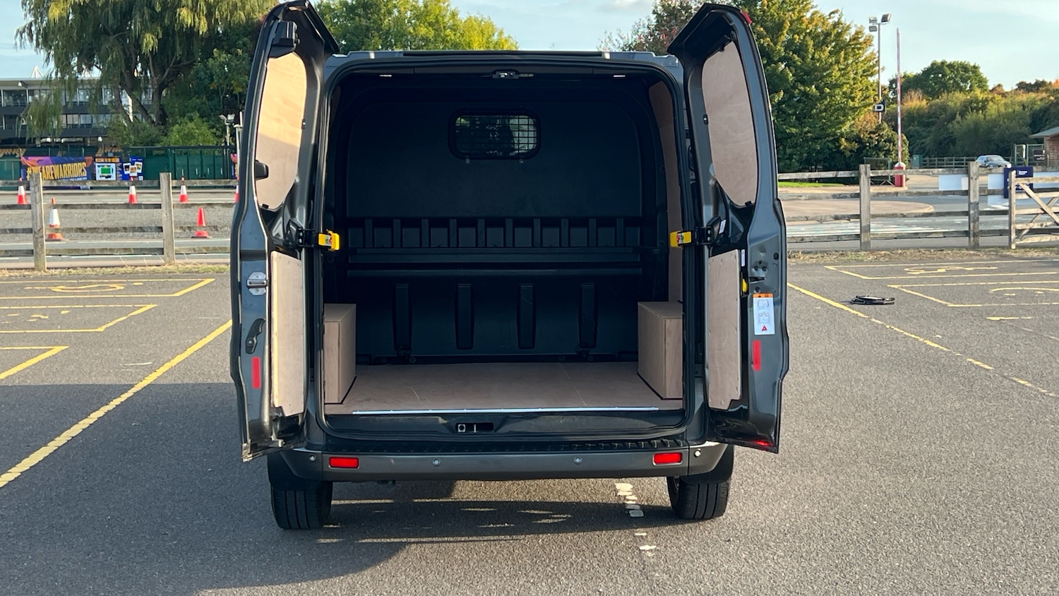 Used Ford Transit Custom 2022 for sale - 76372271: Photo 3