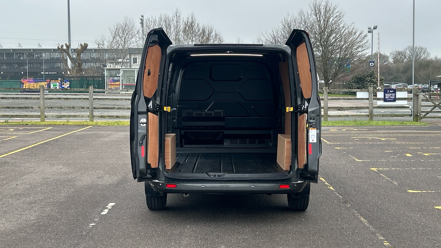 Used Ford Transit Custom 2022 for sale - 77335756: Photo 3