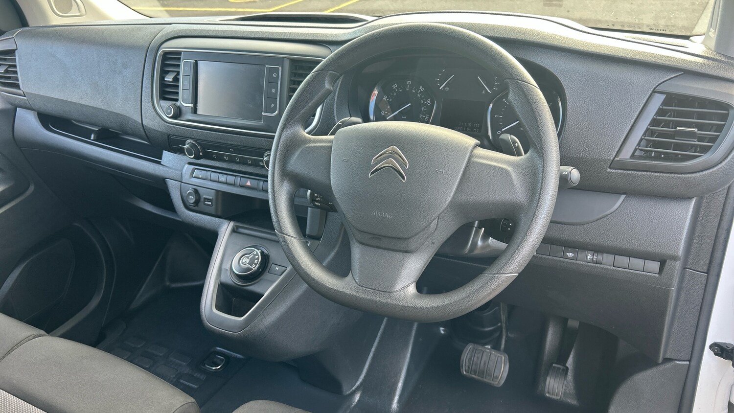 Used Citroen Dispatch 2024 for sale - 76372289: Photo 16