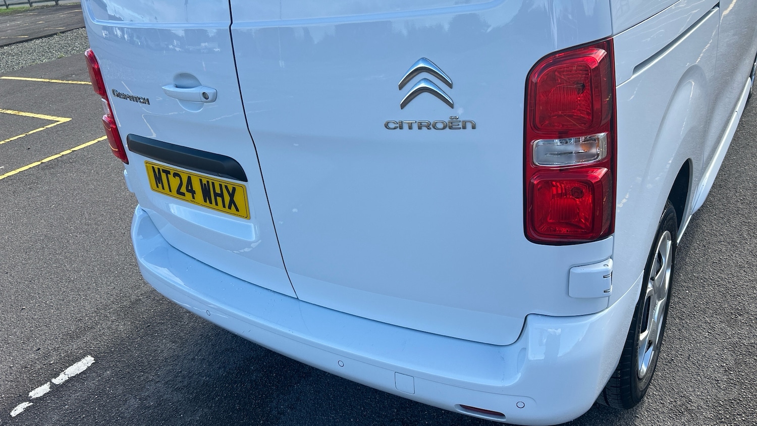 Used Citroen Dispatch 2024 for sale - 76372289: Photo 40