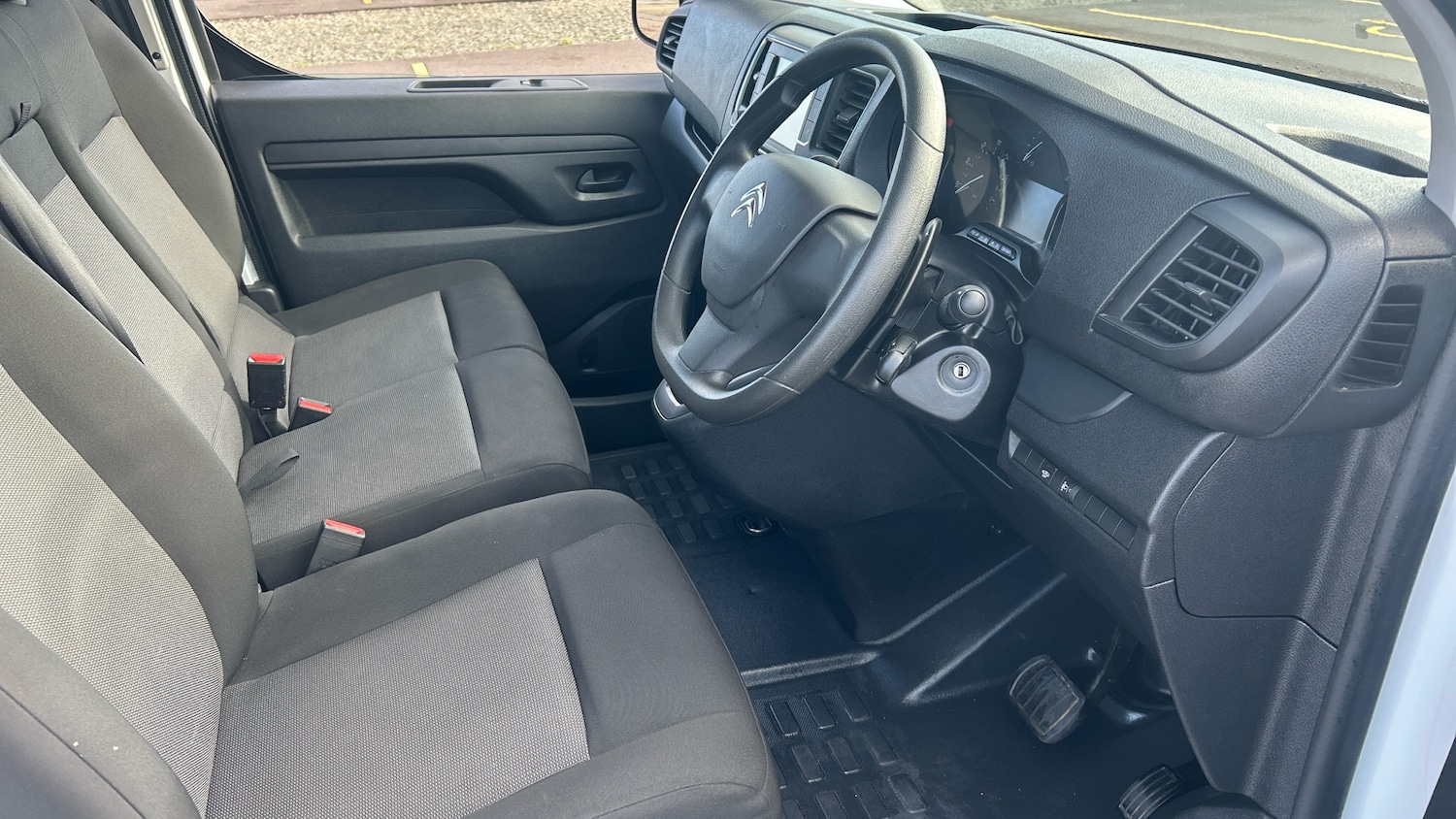Used Citroen Dispatch 2024 for sale - 76372289: Photo 6