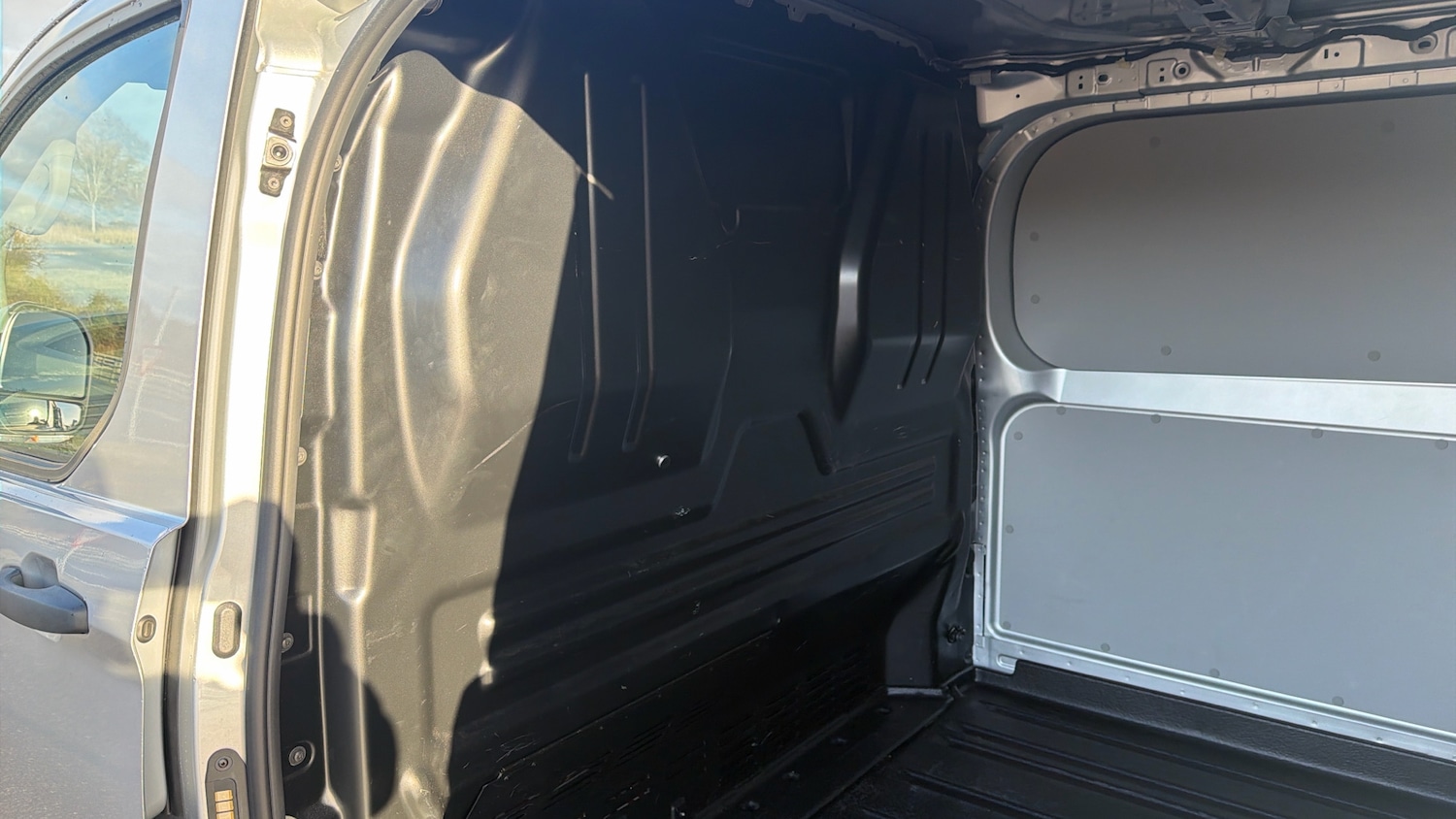 Used Ford Transit Custom 2025 for sale - 76918804: Photo 18