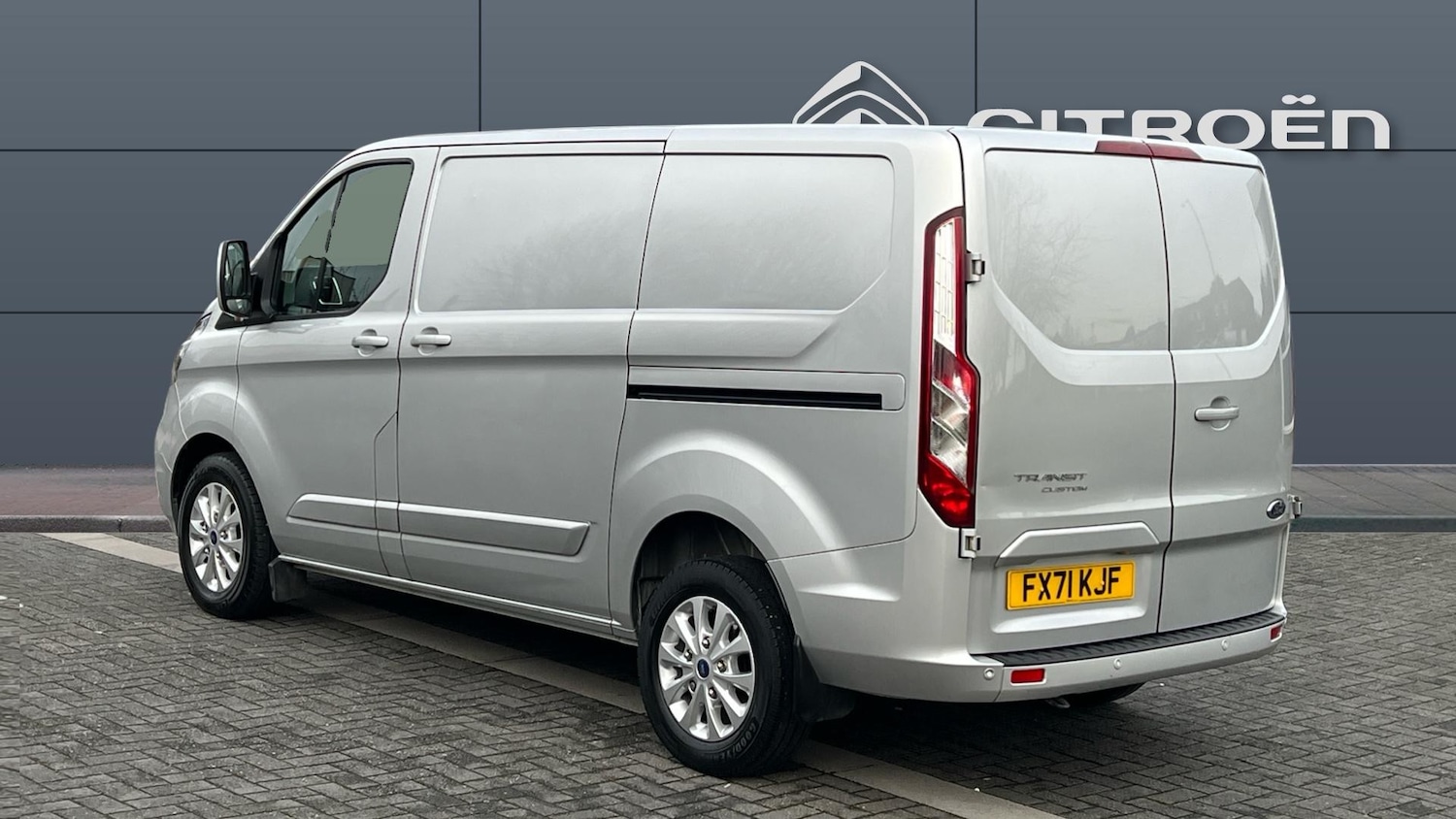Used Ford Transit Custom 2021 for sale - 77562458: Photo 2