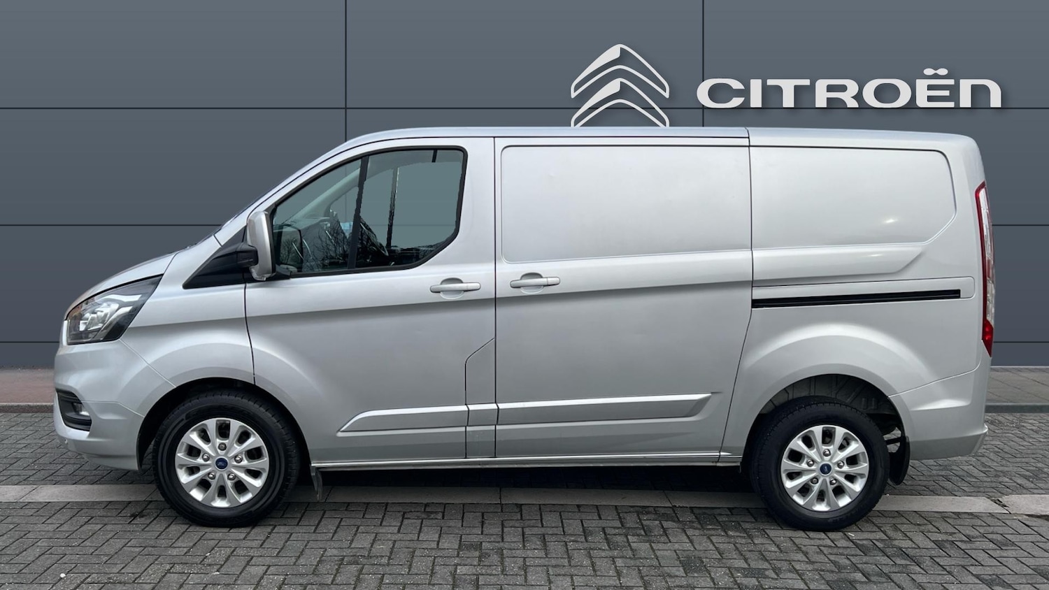 Used Ford Transit Custom 2021 for sale - 77562458: Photo 4