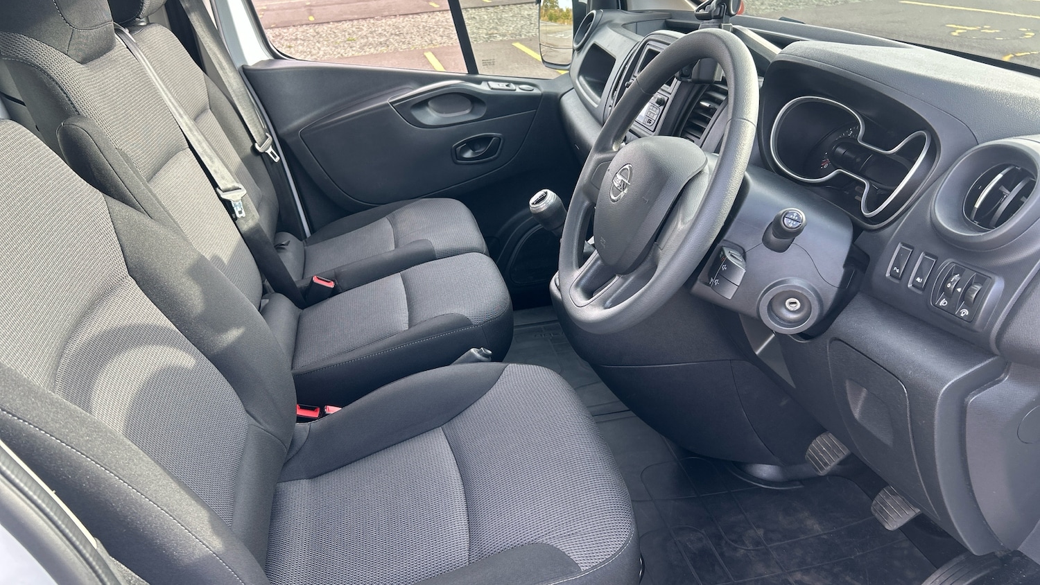 Used Nissan NV300 2021 for sale - 77272130: Photo 6